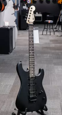 Charvel Guitars - Pro-Mod San Dimas Style 1 HSS FR E Sassafras, Ebony Fingerboard - Satin Black 2